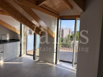 W4964C - 1 bedroom flat with 72,3 m2 in Carnaxide 