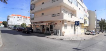 Commercial premises in Charneca de Caparica e Sobreda