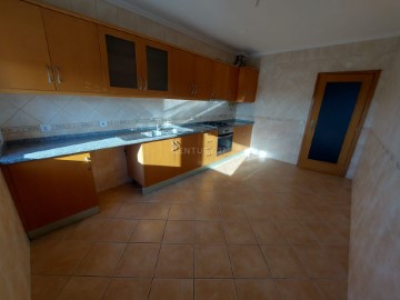 Appartement 2 Chambres à Seia, São Romão e Lapa dos Dinheiros