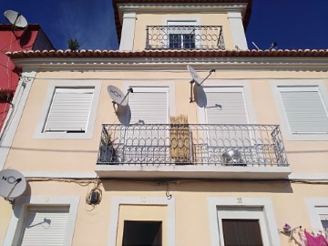 Building in Caparica e Trafaria