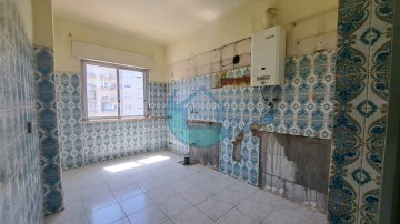 Apartment 2 Bedrooms in Seixal, Arrentela e Aldeia de Paio Pires