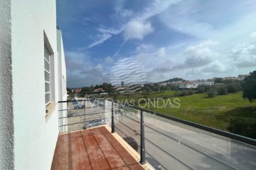 Sesimbra_Apart T2_duplex-com parqueamento