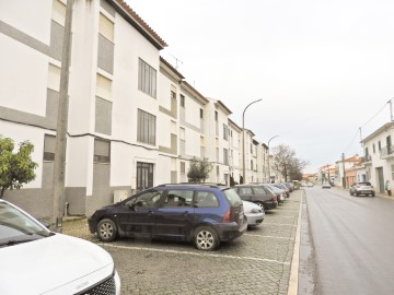 Appartement 2 Chambres à Almeirim