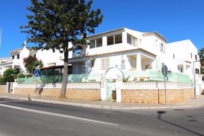 Maison 5 Chambres à Albufeira e Olhos de Água