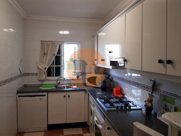 Cozinha-Apartamento T1 #PraiadaAlagoa#Altura#CASAS