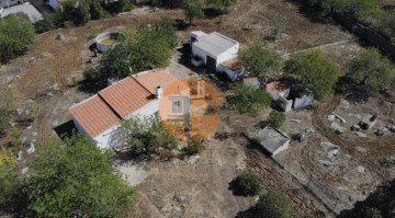 Casa T2 con terreno en São Brás de Alportel