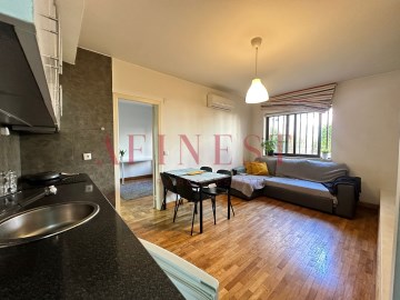 APARTAMENTO T1 MOBILADO EM LISBOA / LARANJEIRAS