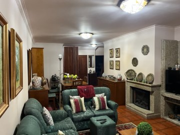 PONTE DA BARCA| Apartamento T4 Duplex