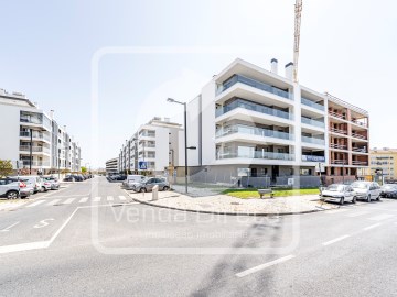 Apartamento T4 2ºpiso E - Luz Montijo - Venda Dire