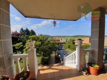 House 5 Bedrooms in Ceres Golf