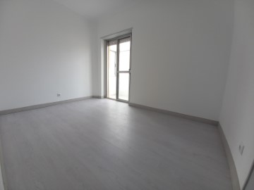 Apartamento T2 Queluz Venda