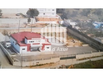 Industrial building / warehouse in Gâmbia-Pontes-Alto Guerra