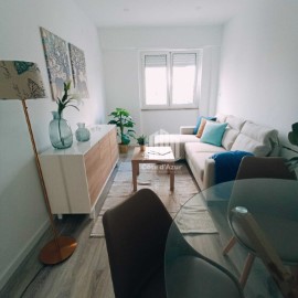 APARTAMENTO T1 + 1 EM LARANJEIRAS SÃO DOMINGOS DE 