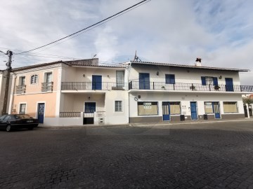 Commercial premises in Pego