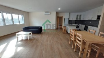 Apartamento 4 Quartos em Covilhã e Canhoso