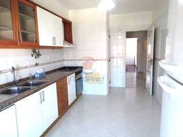 Appartement 2 Chambres à Atalaia e Alto Estanqueiro-Jardia