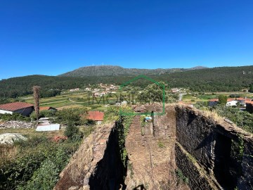 Casas rústicas en Gondar e Orbacém