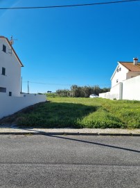 Terreno em Carregado e Cadafais