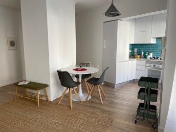 Apartamento 1 Quarto em Carnide