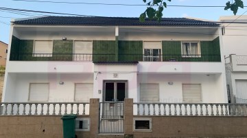 Apartamento 1 Quarto em Amora