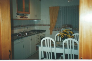 MPNU -1010 - Vista parcial da Cozinha