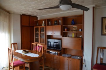 Apartment 4 Bedrooms in La Eralta