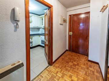 Apartment 3 Bedrooms in Chorrillo