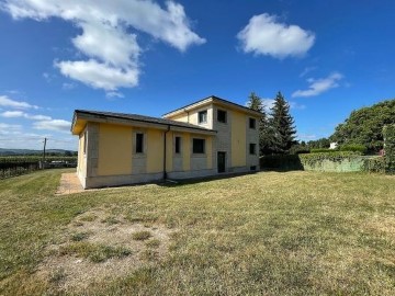 Maison 5 Chambres à Parroquias Oeste