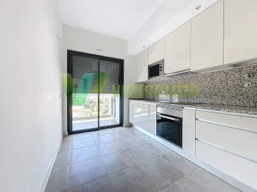 New 4 bedroom flat in Portimão
