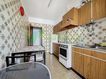 2 bedroom flat in the centre of Portimão (6)