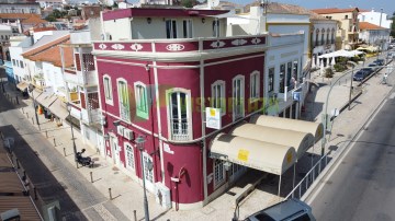 Maison d'affaires à Silves, appartement et bar