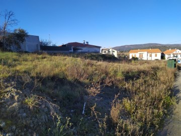 Lote de Terreno urbano - Aldeia de Joanes