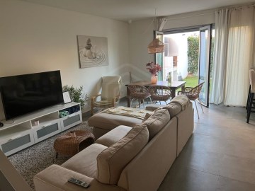 Moradia T3 em Condomínio Privado em Vilamoura, sal