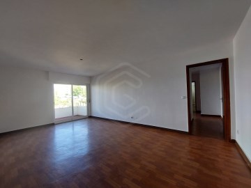 Apartamento T2 em Portimão, sala