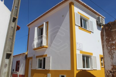 Moradia T2 em Barão de São João, Lagos, Algarve