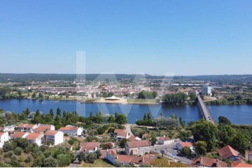 Casa o chalet 4 Habitaciones en Abrantes (São Vicente e São João) e Alferrarede