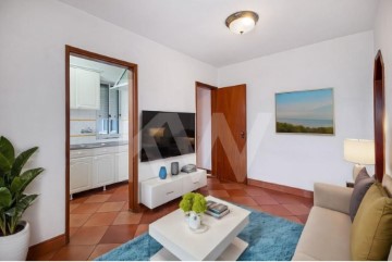 Apartment 4 Bedrooms in Olivais