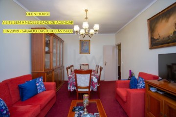 Apartment 5 Bedrooms in Santo António