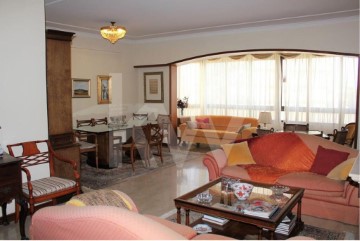 Apartment 3 Bedrooms in Lumiar