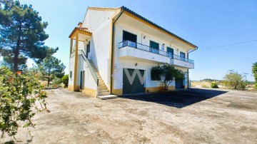 Maison 4 Chambres à São Pedro de Tomar