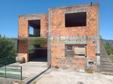 Maison 6 Chambres à Cedrim e Paradela