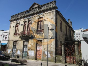 Maison dans le centre de São João da Madeira