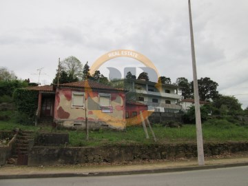 Maison centre São João da Madeira