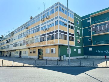 Setúbal, Praça OMS - Edifício