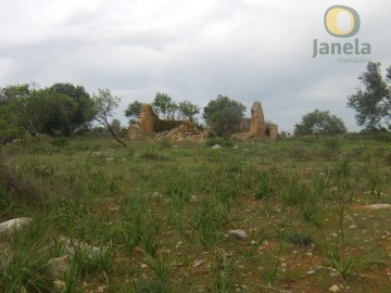 Terreno em Cerro do Ouro_Paderne