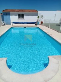 Moradia Térrea com Piscina