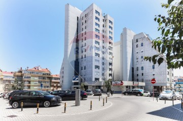 Appartement 2 Chambres à Algés, Linda-a-Velha e Cruz Quebrada-Dafundo