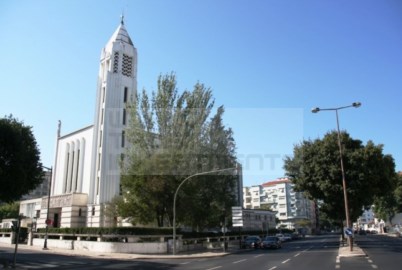 Building in Avenidas Novas
