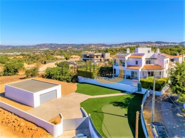 Villa de 4 dormitorios en Loulé, Algarve, Portugal