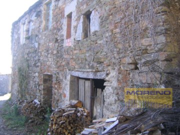 Country homes in As Nogais (Santa María Madanela)